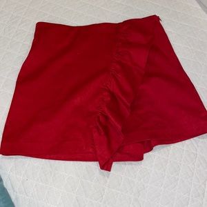 ZARA RED SKORT